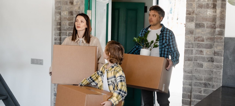 family moving in