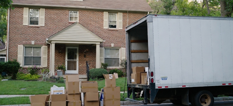 Ardmore PA Movers